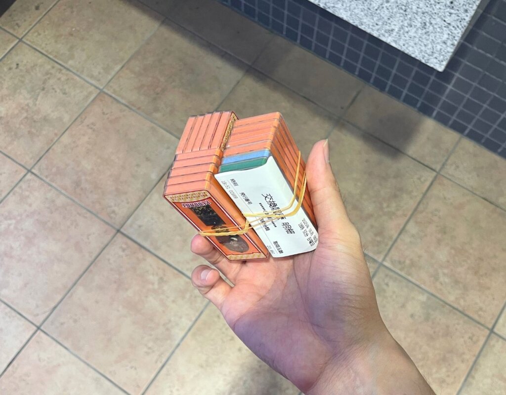 Monroe(モンロー堺) 特殊景品を交換する直前