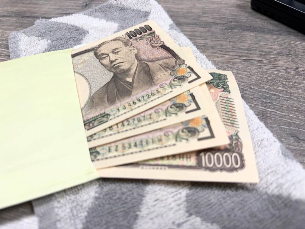 パチンコで消えてしまった４枚の一万円札（マジ後悔です）